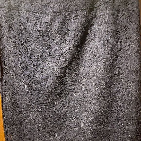 Banana Republic Black Mini Pencil Skirt Cocktail - Picture 3 of 4